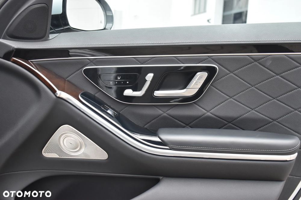 Mercedes-Benz Klasa S - 21