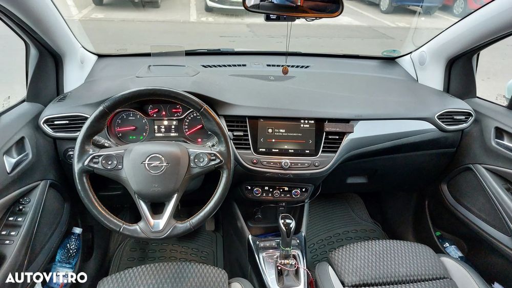Opel Crossland - 15