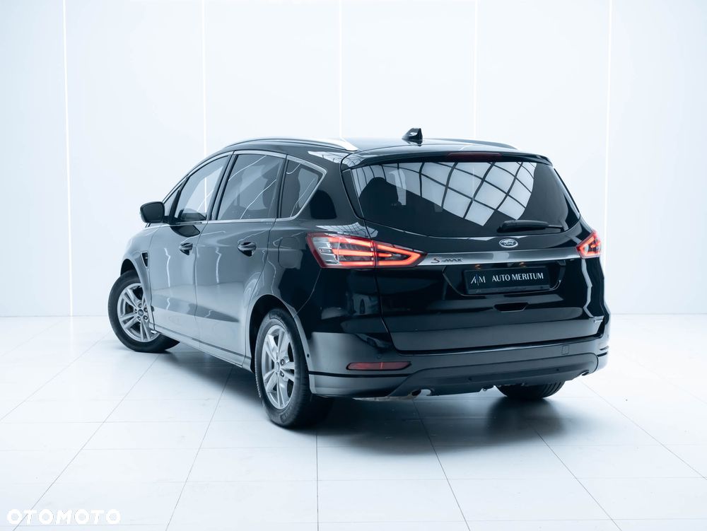 Ford S-Max 2.5 Duratec FHEV TITANIUM - 9