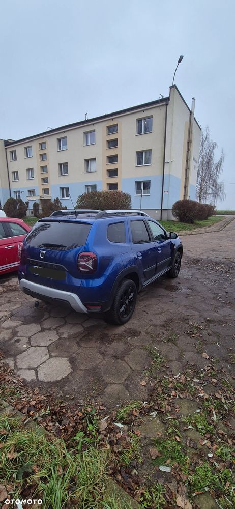 Dacia Duster ver-1-0-tce-sl-celebration - 5
