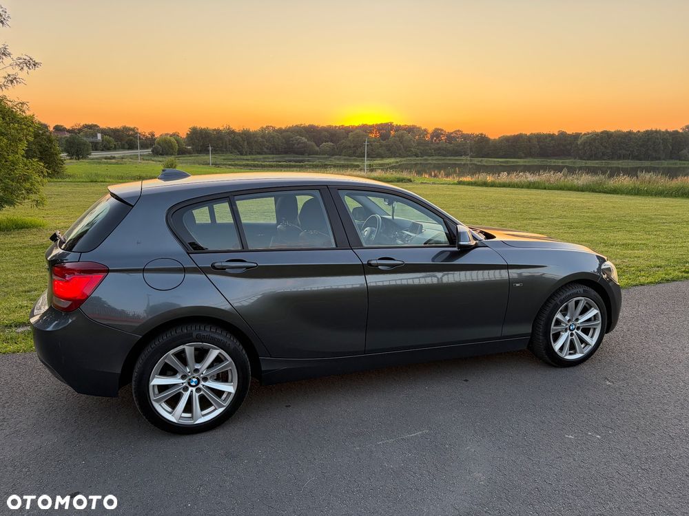 BMW Seria 1 116d Sport Line - 3