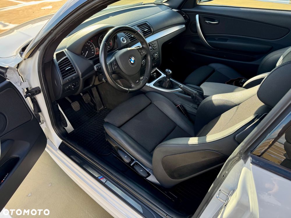 BMW Seria 1 ver-120d - 29