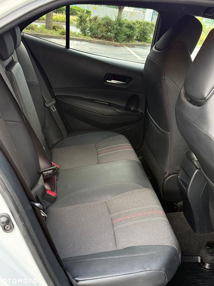 Toyota Corolla 1.8 Hybrid GPF GR Sport - 13