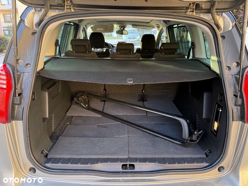 Peugeot 5008 155 THP Family Plus - 13