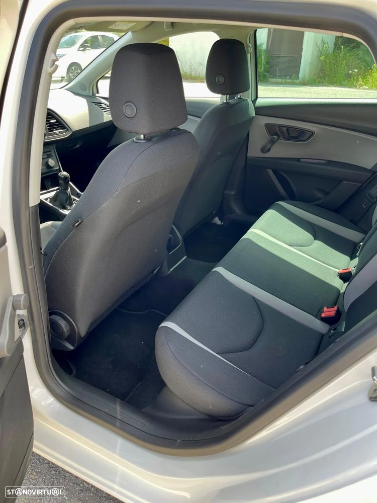 SEAT Leon 1.6 TDI Reference Ecomotive - 9