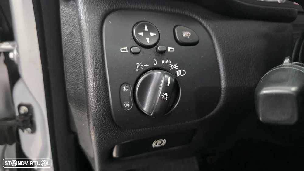 Mercedes-Benz C 220 CDI Classic DPF Sport Edition - 22
