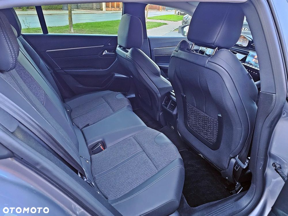 Peugeot 508 SW BlueHDi 160 EAT8 Allure - 19