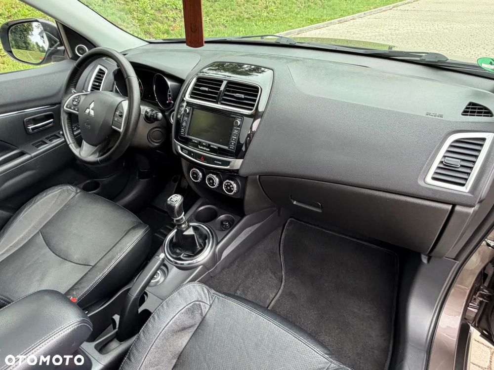 Mitsubishi ASX 1.8 DID Instyle NAVI 4WD AS&G - 17