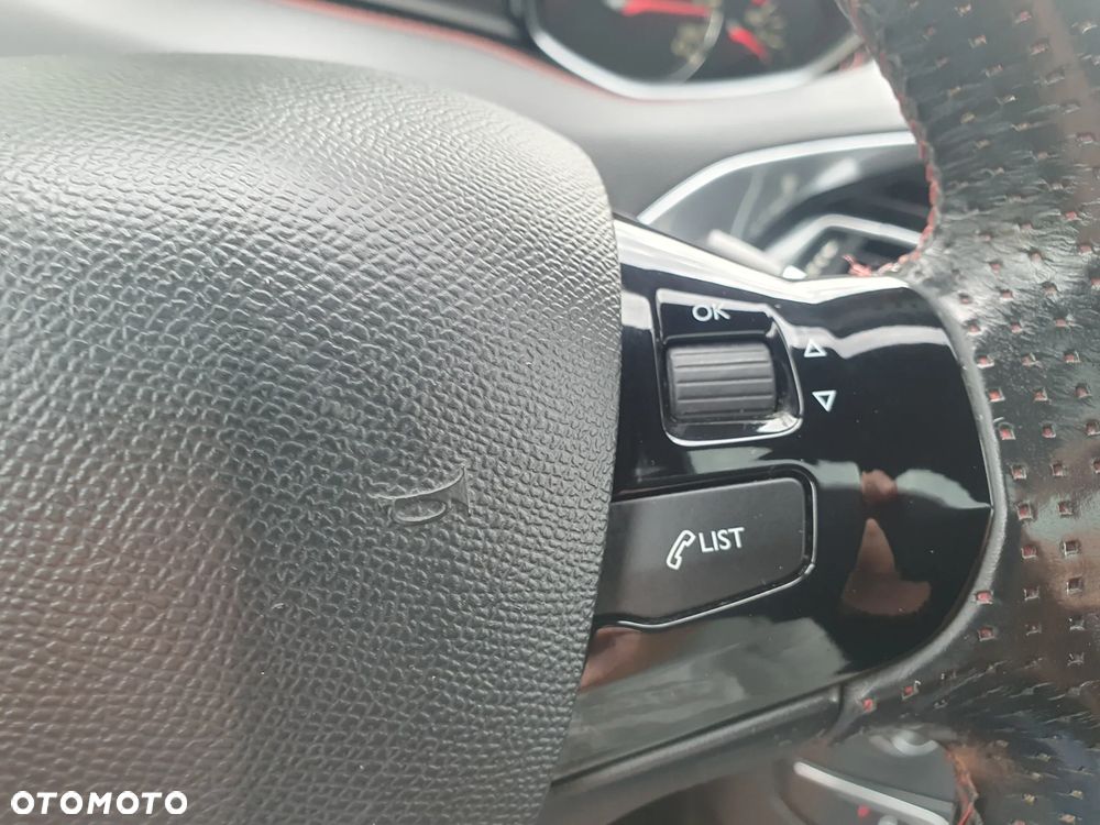 Peugeot 308 BlueHDi 150 EAT6 Stop & Start GT-Line Edition - 21