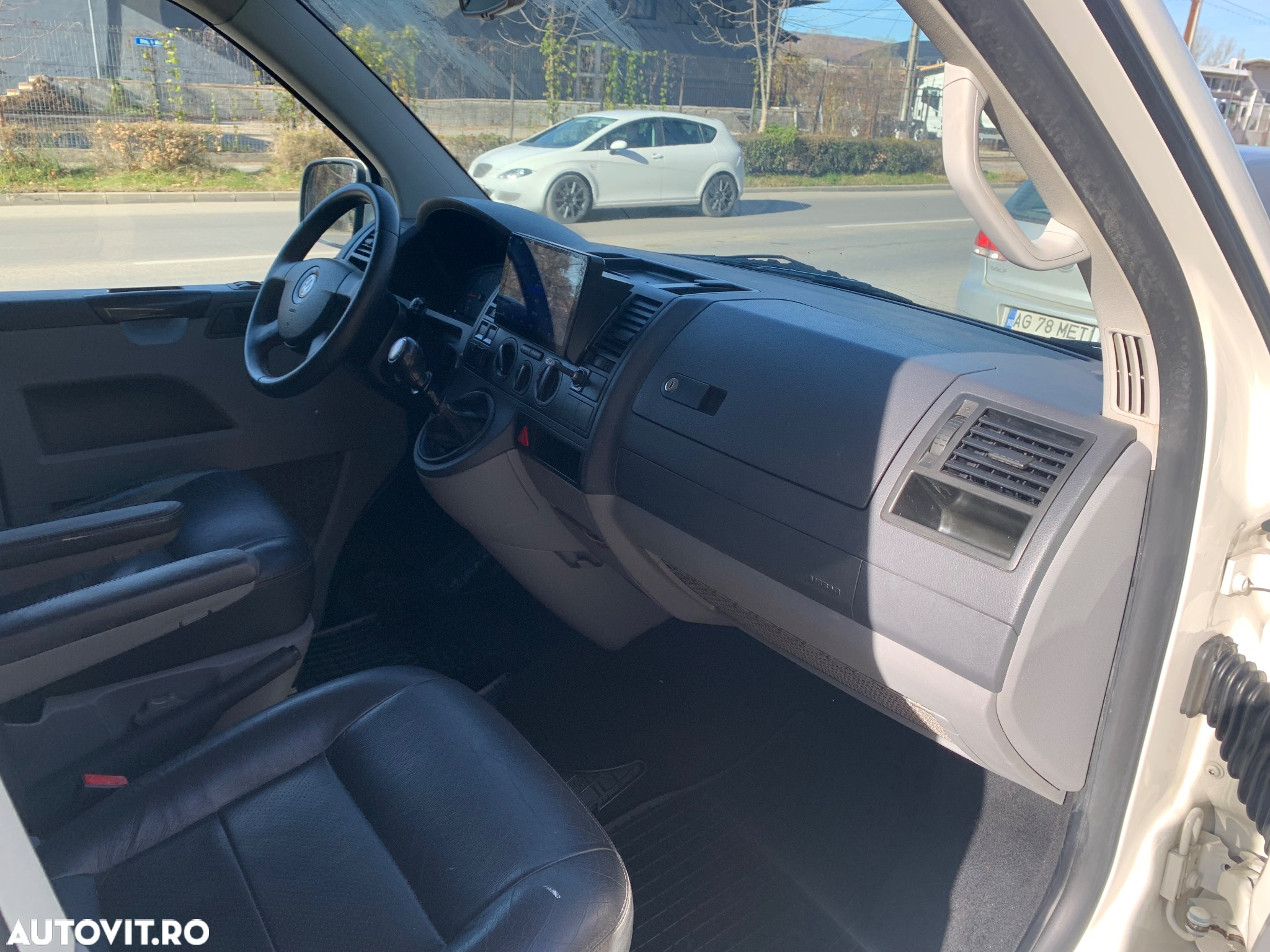 Volkswagen Transporter - 8