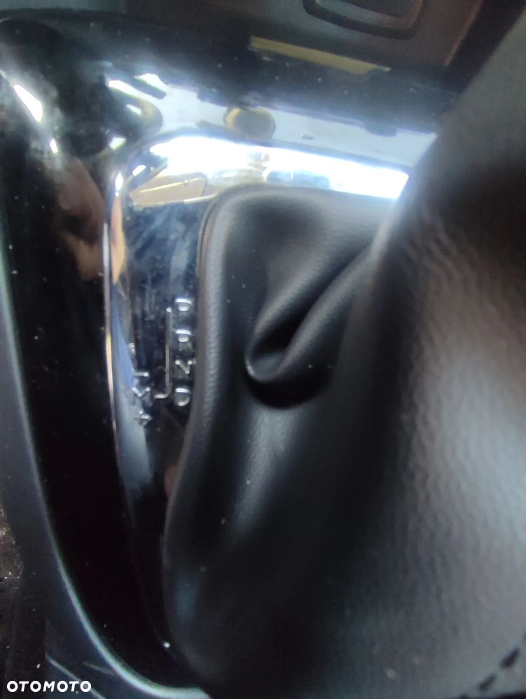 Renault Captur ENERGY TCe 120 EDC Elysee - 16