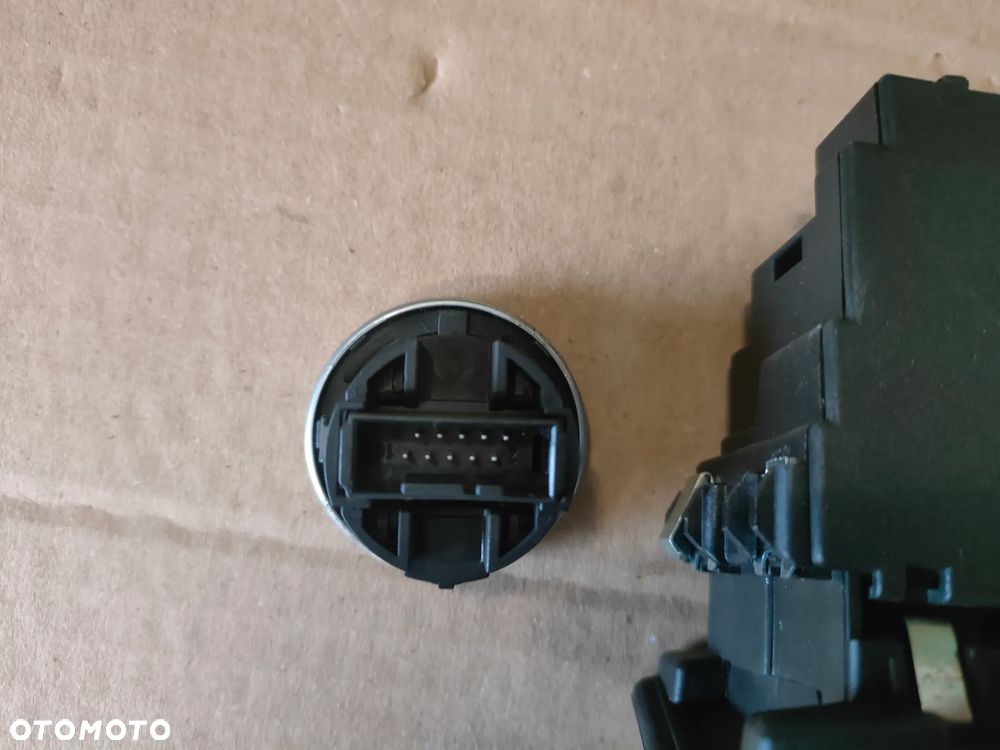 BMW E90 E91 LIFT STACYJKA Z KLUCZYKIEM PRZYCISK - 7