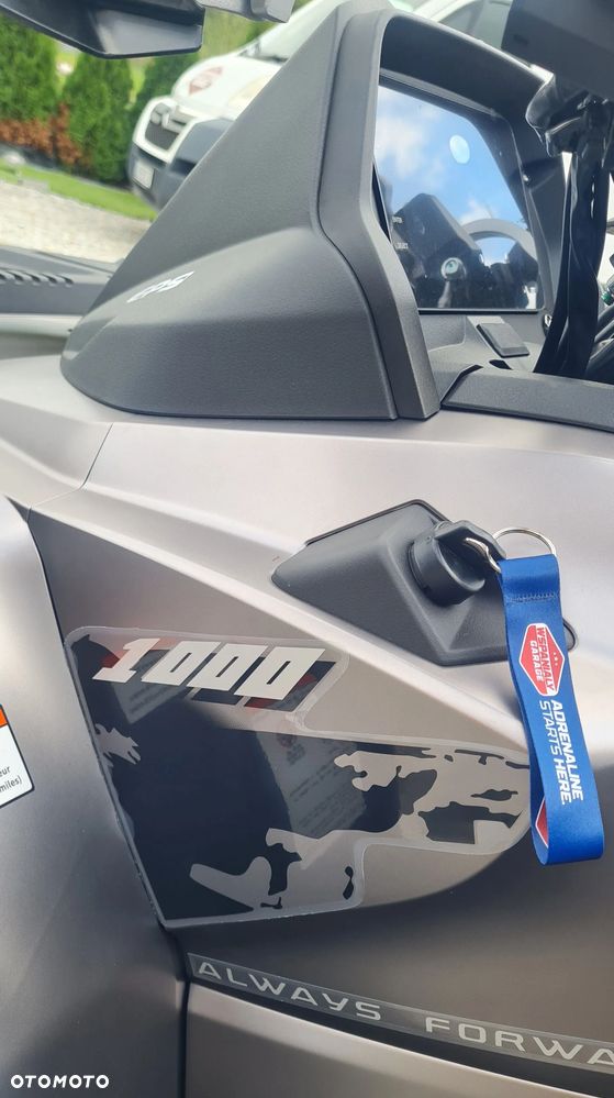 QJMOTOR SFA 1000 - 7