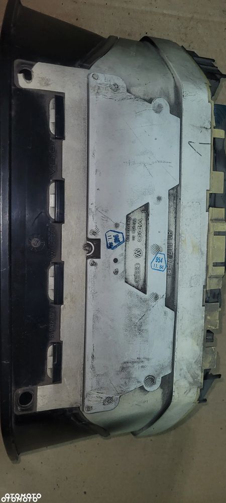 Licznik prędkościomierz audi 100 - 3