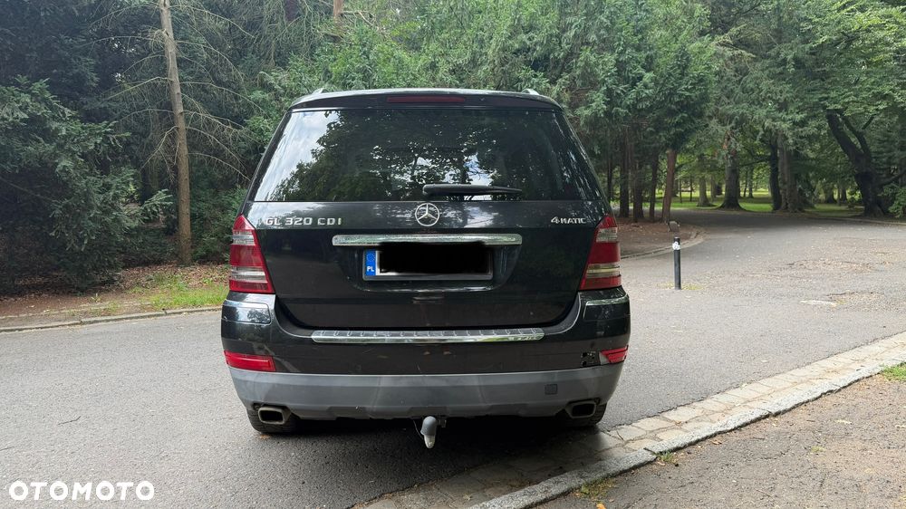 Mercedes-Benz GL 320 CDI 4Matic 7G-TRONIC - 7