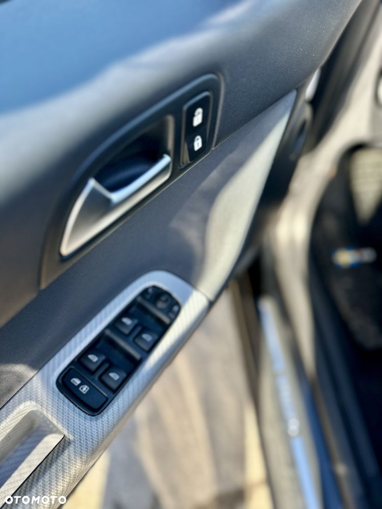 Volvo V50 D3 Kinetic - 10