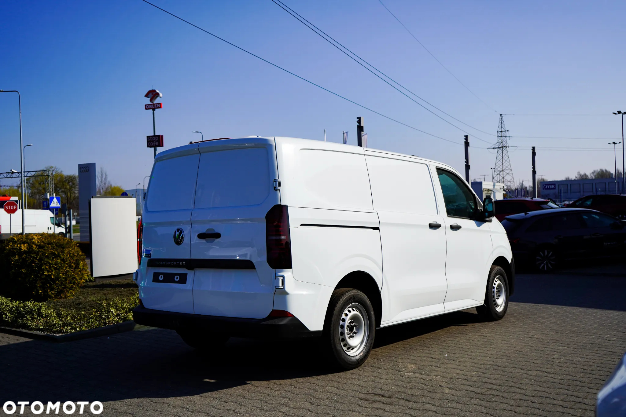 Volkswagen T7 Transporter - 12
