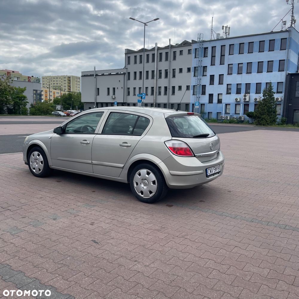 Opel Astra 1.4 Start - 2