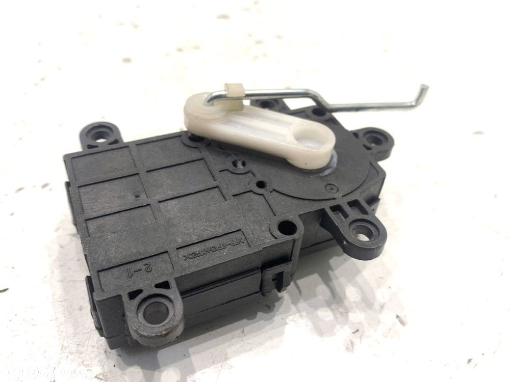 SILNIK NAGRZEWNICY  OPEL ANTARA A (L07) 2006 - 2022 2.2 CDTi 4x4 135 kW [184 KM] olej napędowy 2010 - 2