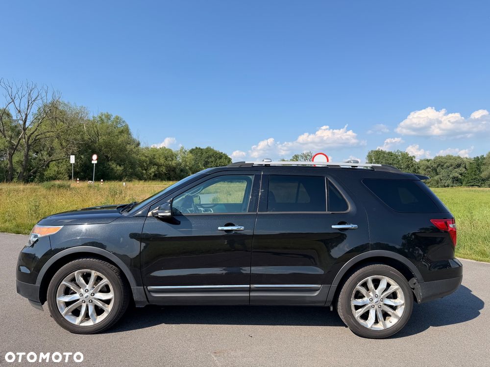 Ford Explorer - 4