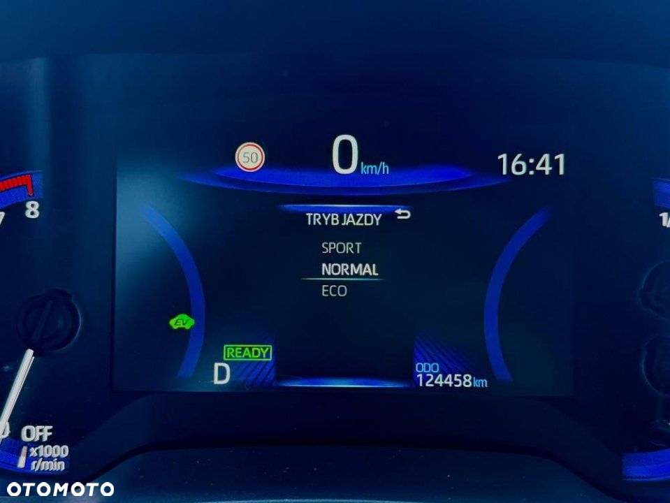 Toyota Corolla - 27