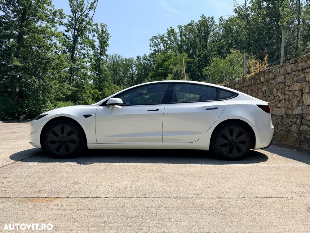 Tesla Model 3 Long Range - 5