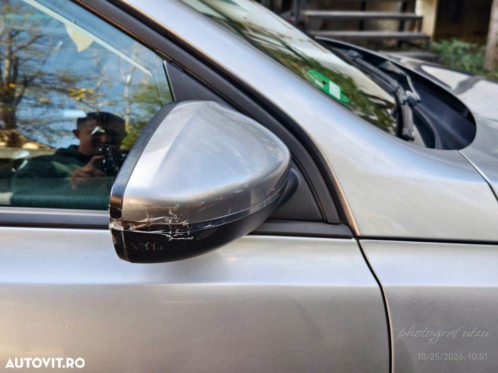 Peugeot 308 2015 photo 2