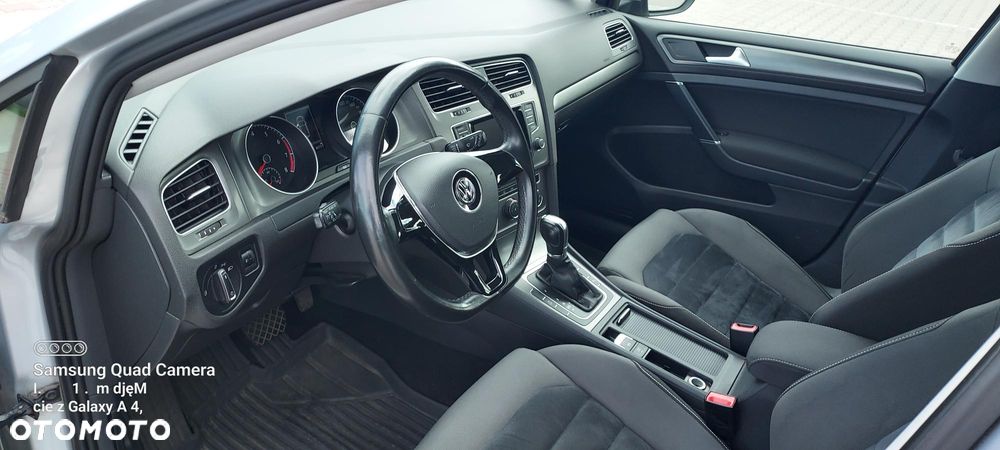 Volkswagen Golf 1.4 TSI BMT Comfortline DSG - 8