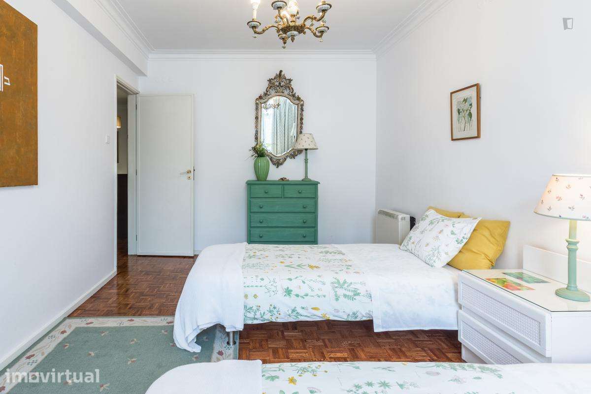 Apartamento com 2 quartos - localizado em Senhora da Hora Porto - Grande imagem: 5/25