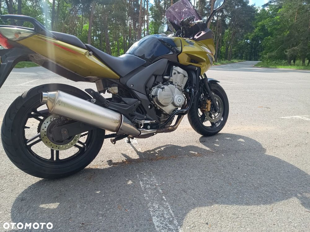 Honda CBF - 3