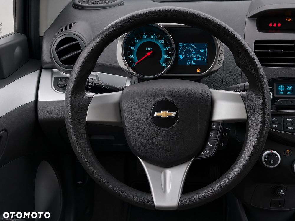 Chevrolet Spark 1.2 LT+ - 11