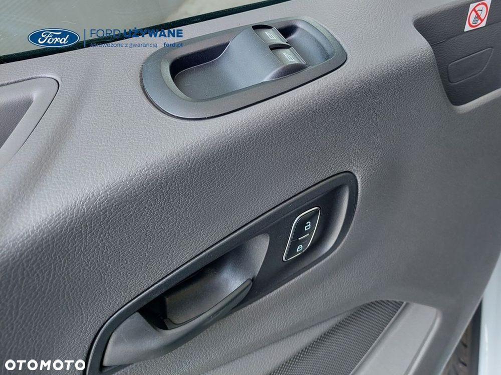 Ford Transit - 9