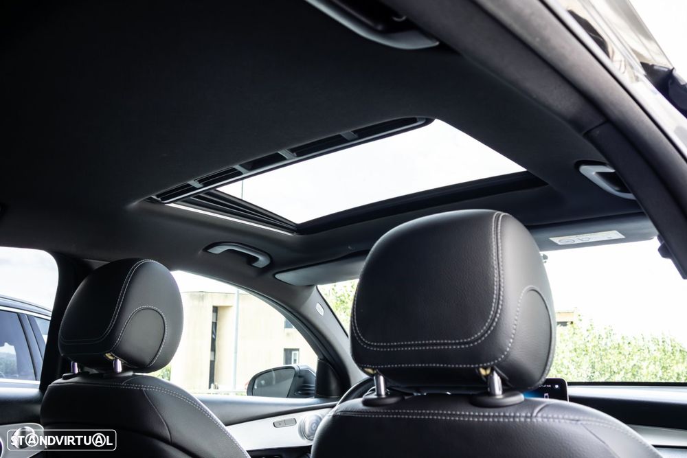 Mercedes-Benz GLC 300 d 4Matic - 32