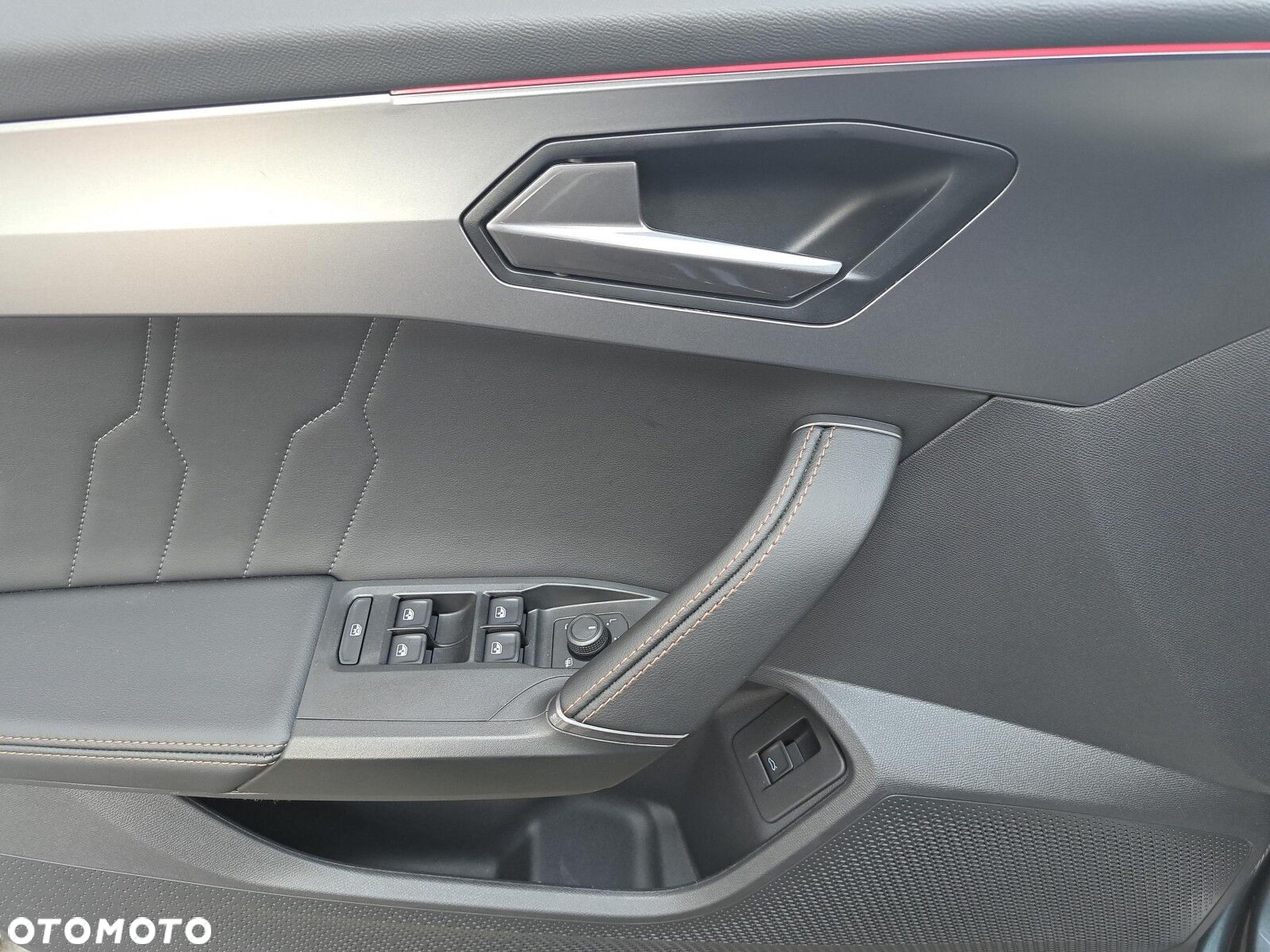Cupra Leon 2.0 TSI DSG - 13
