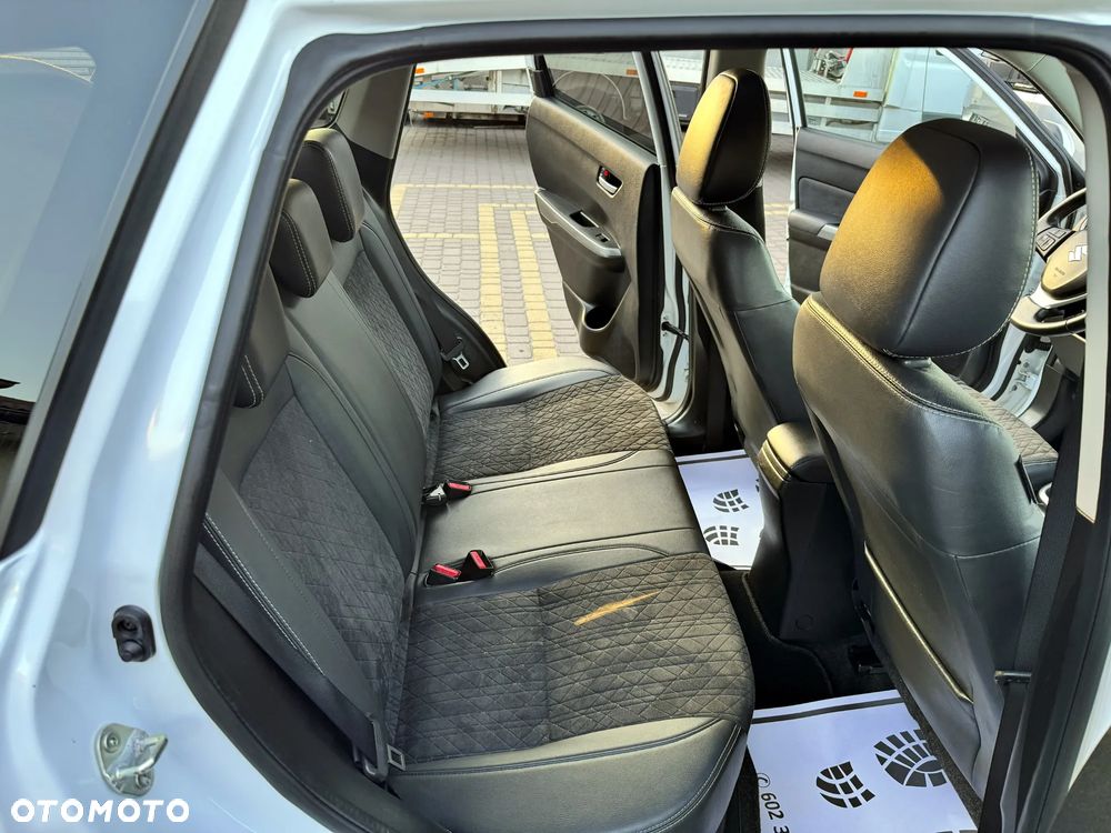 Suzuki Vitara 1.4 T Boosterjet S 2WD - 30