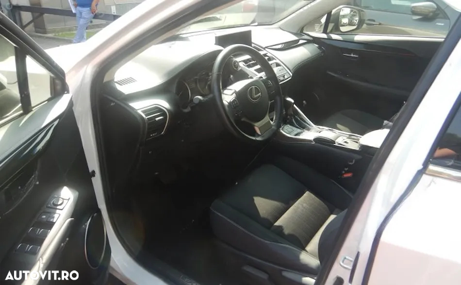 Lexus Seria NX 300h E-FOUR Business Edition - 2