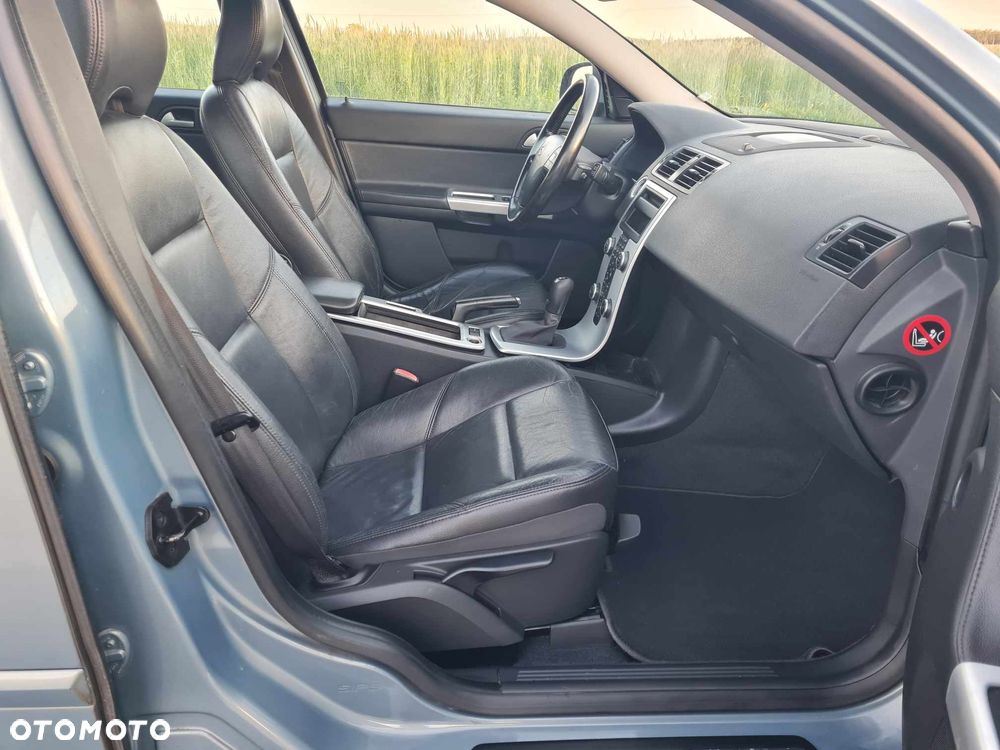 Volvo V50 1.6D DPF DRIVe Momentum - 12