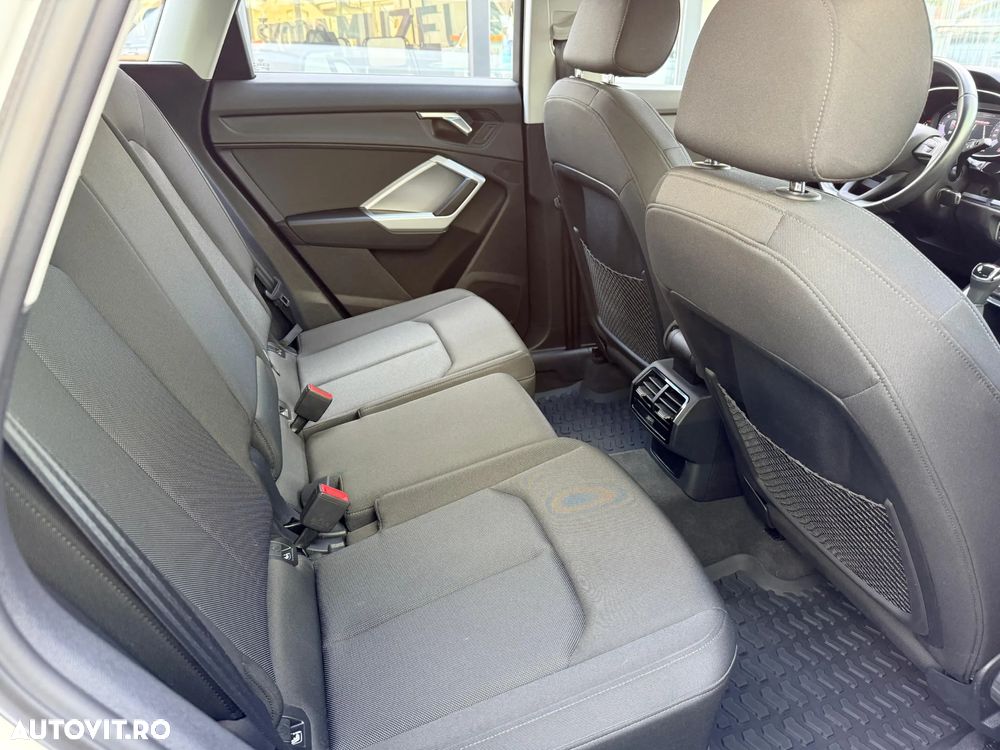 Audi Q3 2.0 35 TDI S tronic quattro S Line - 10
