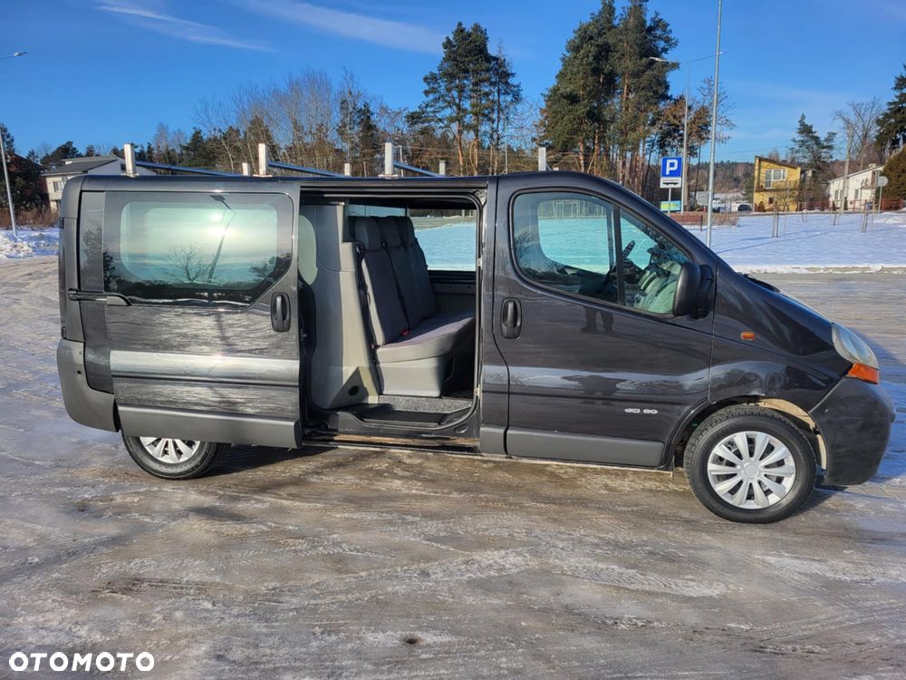 Renault Trafic - 11