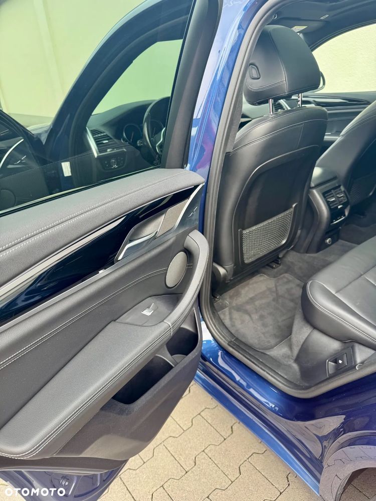 BMW X4 xM40d - 16