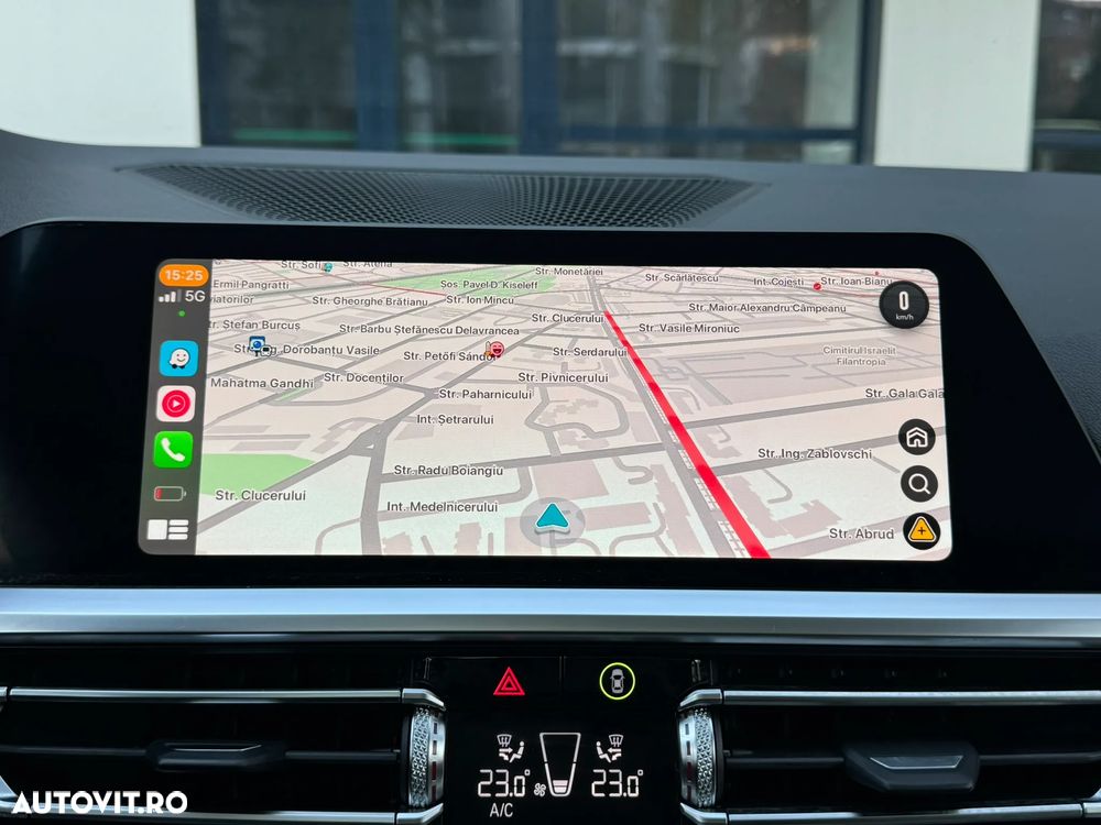 BMW Seria 3 330i AT M Sport - 26