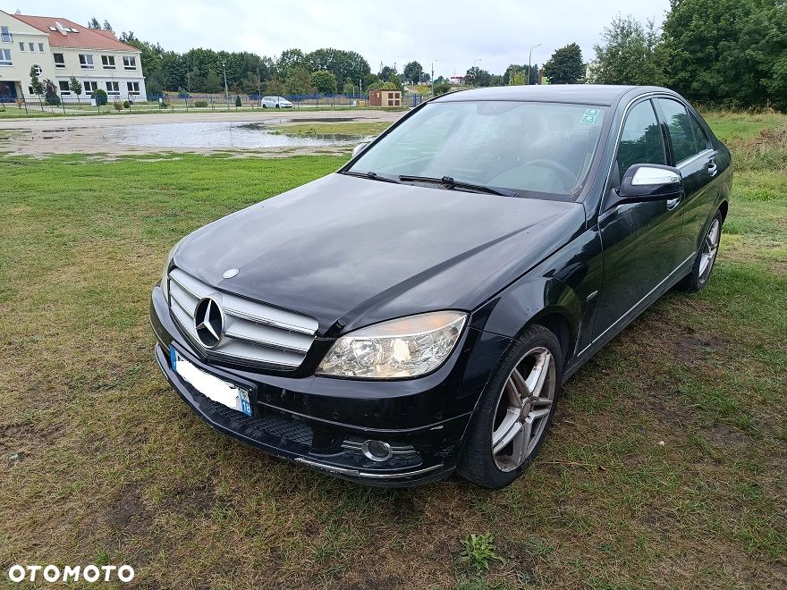Mercedes-Benz Klasa C 220 CDI DPF Automatik Avantgarde - 1