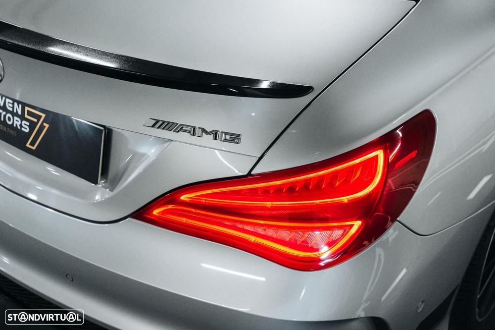 Mercedes-Benz CLA 45 AMG 4-Matic - 18