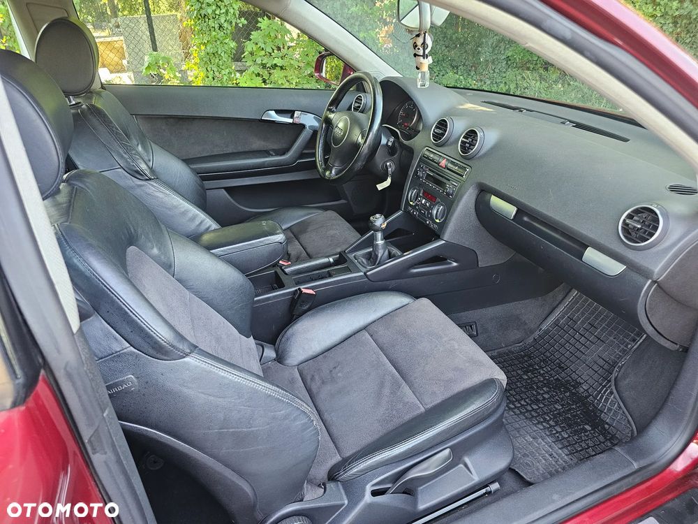 Audi A3 3-drzwiowe 2.0 TDI DPF Ambition - 8