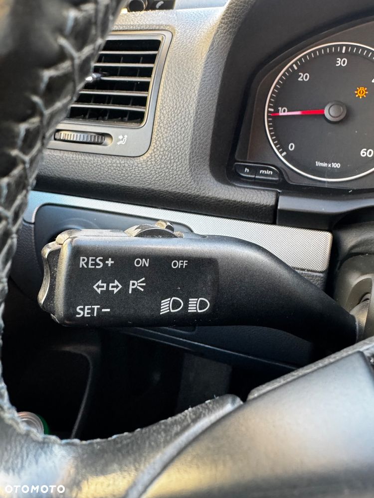 Volkswagen Golf 1.9 TDI Comfortline - 4