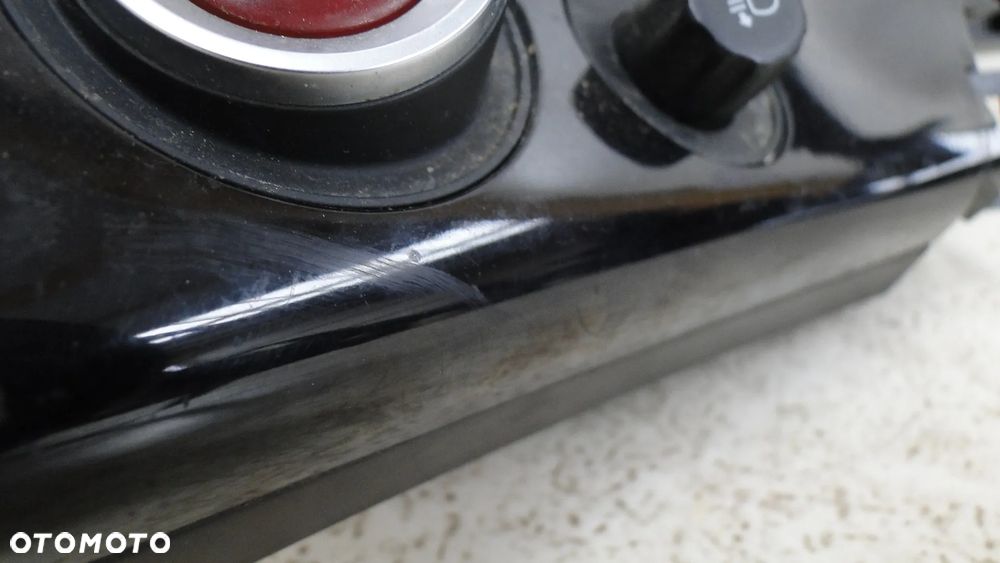 HONDA CIVIC VIII UFO PANEL NAWIEWU KLIMATYZACJI PRZEŁĄCZNIK RAMKA OSŁONA LICZNIKA EUROPA - 4