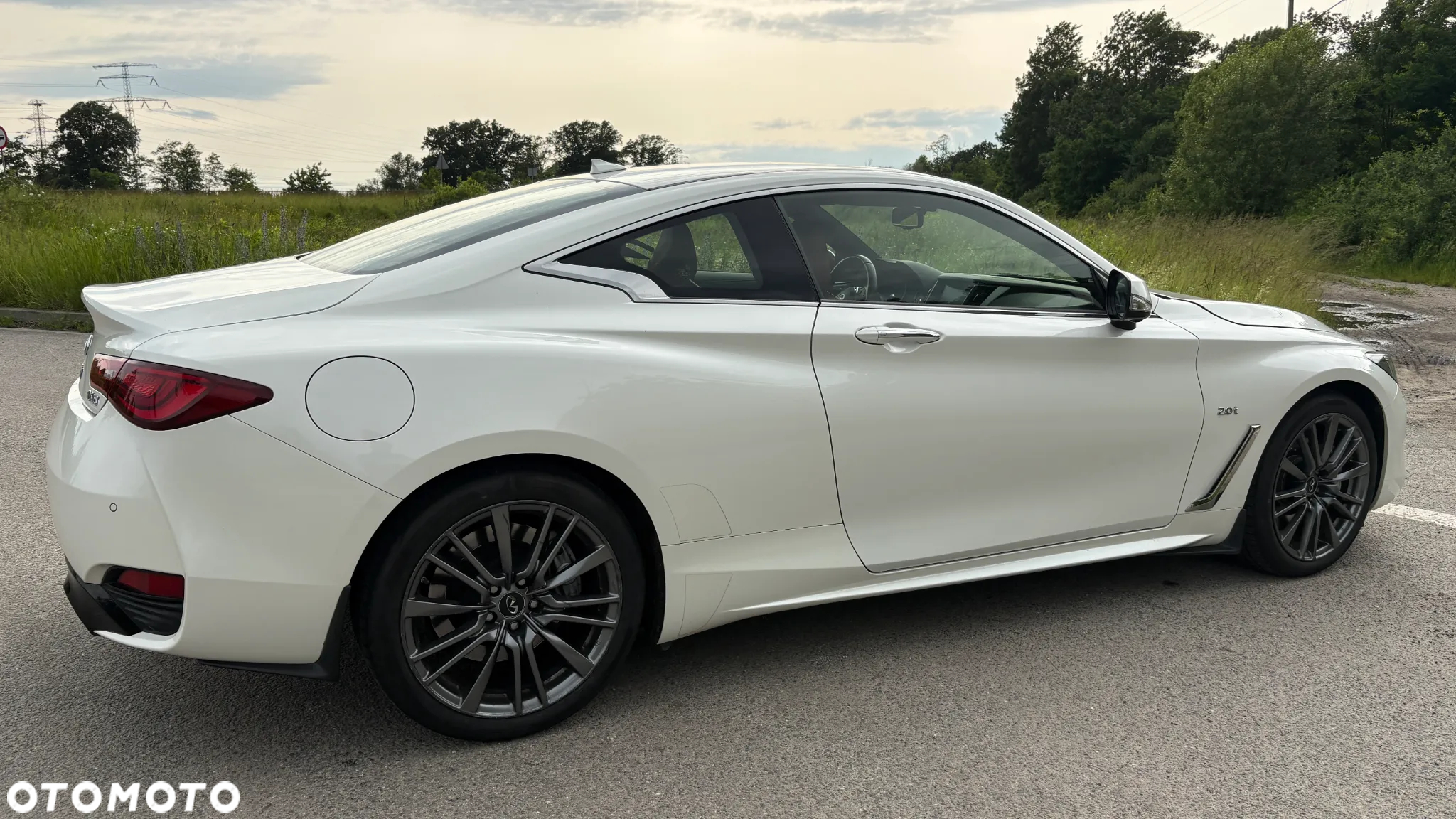 Infiniti Q60 2.0t Sport - 6