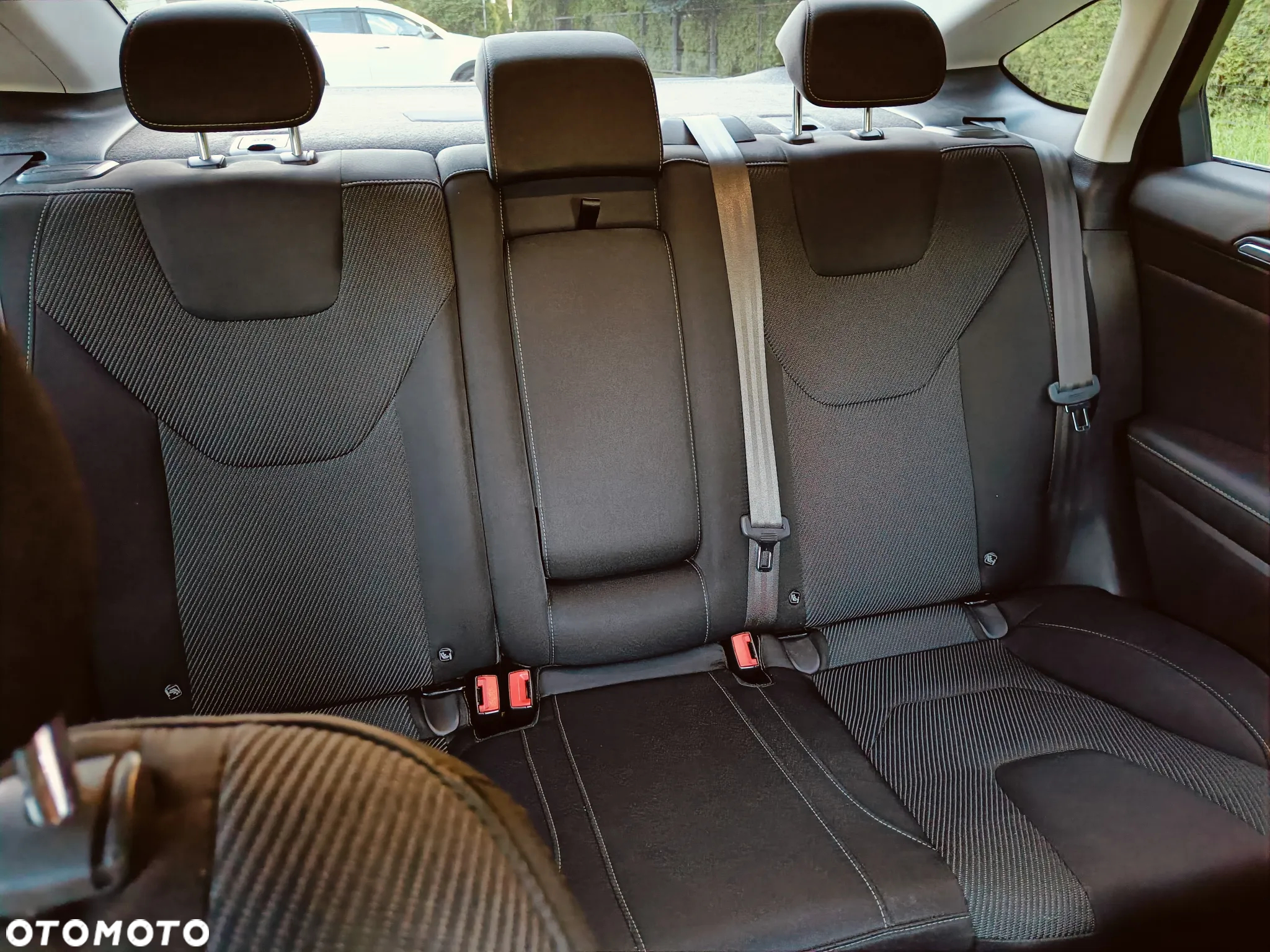 Ford Mondeo 2.0 Hybrid Titanium - 20