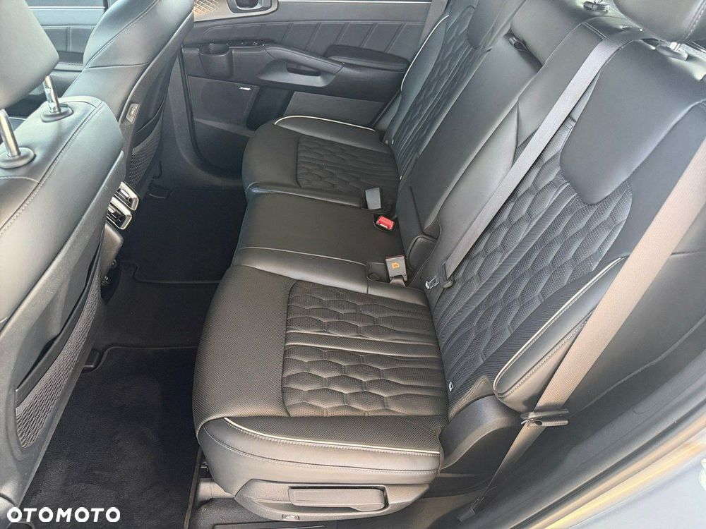 Kia Sorento - 23
