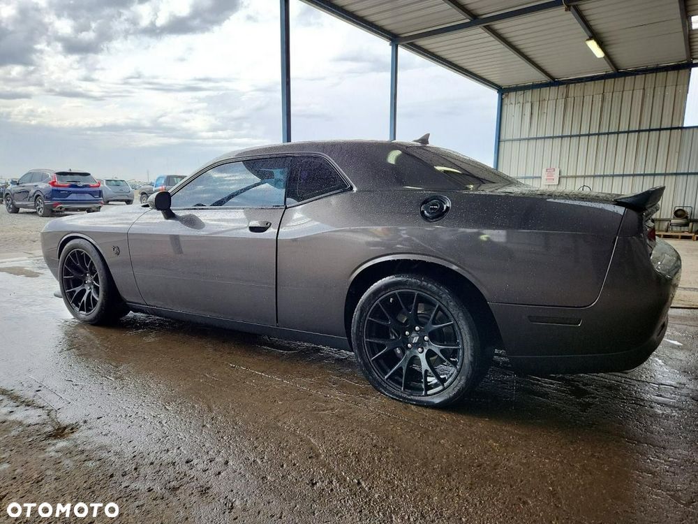 Dodge Challenger Automatik R/T Plus Scat Pack - 2
